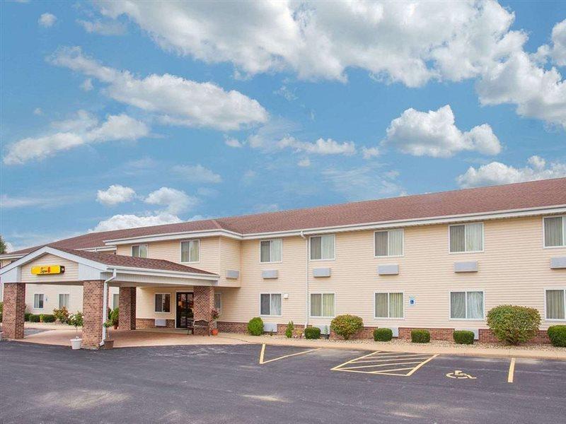 Hotel Super 8 By Wyndham Galva Extérieur photo